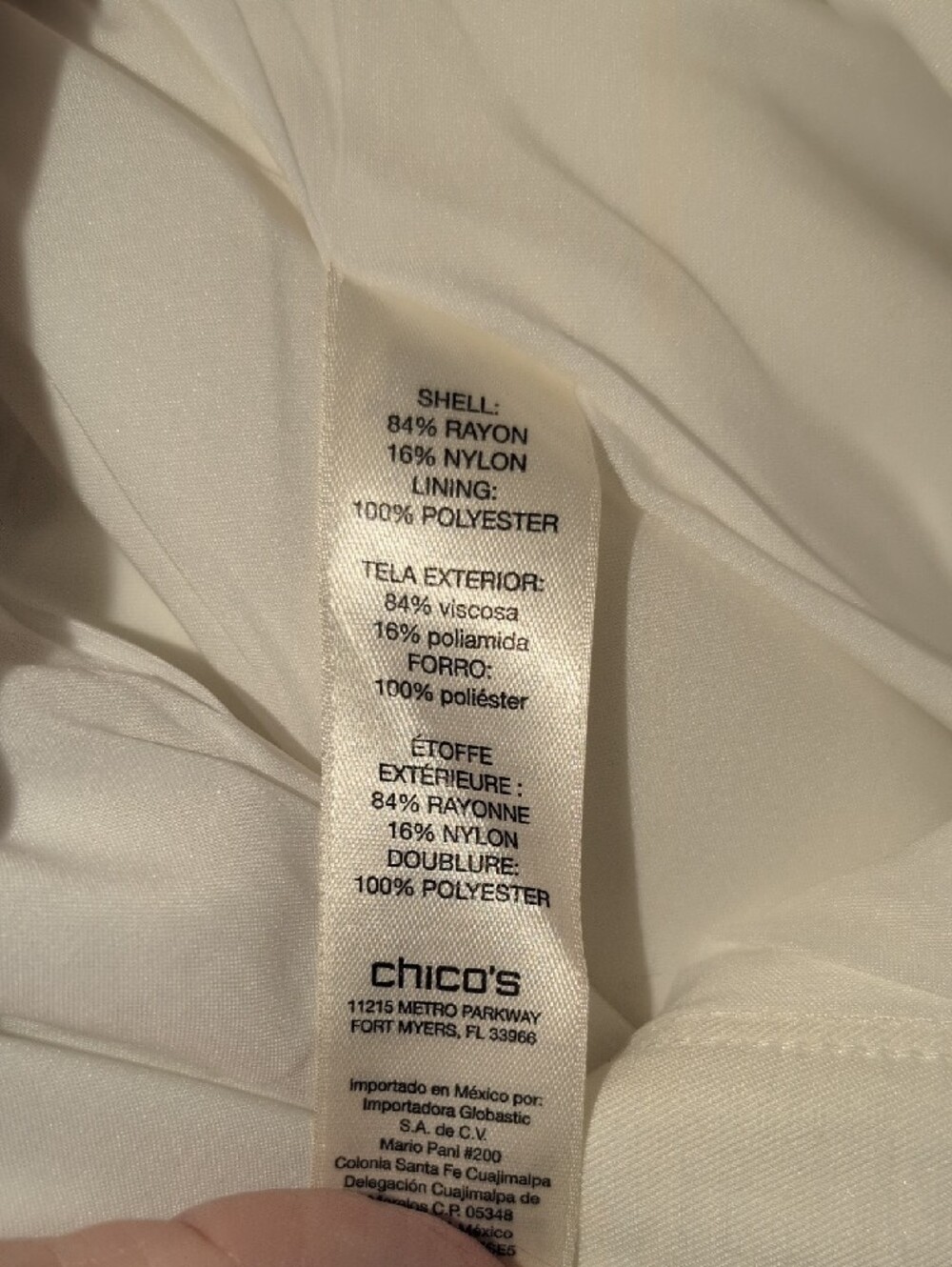 Chico's Travelers Collection White Elastic-Waist linen Pants - Picture 5 of 5